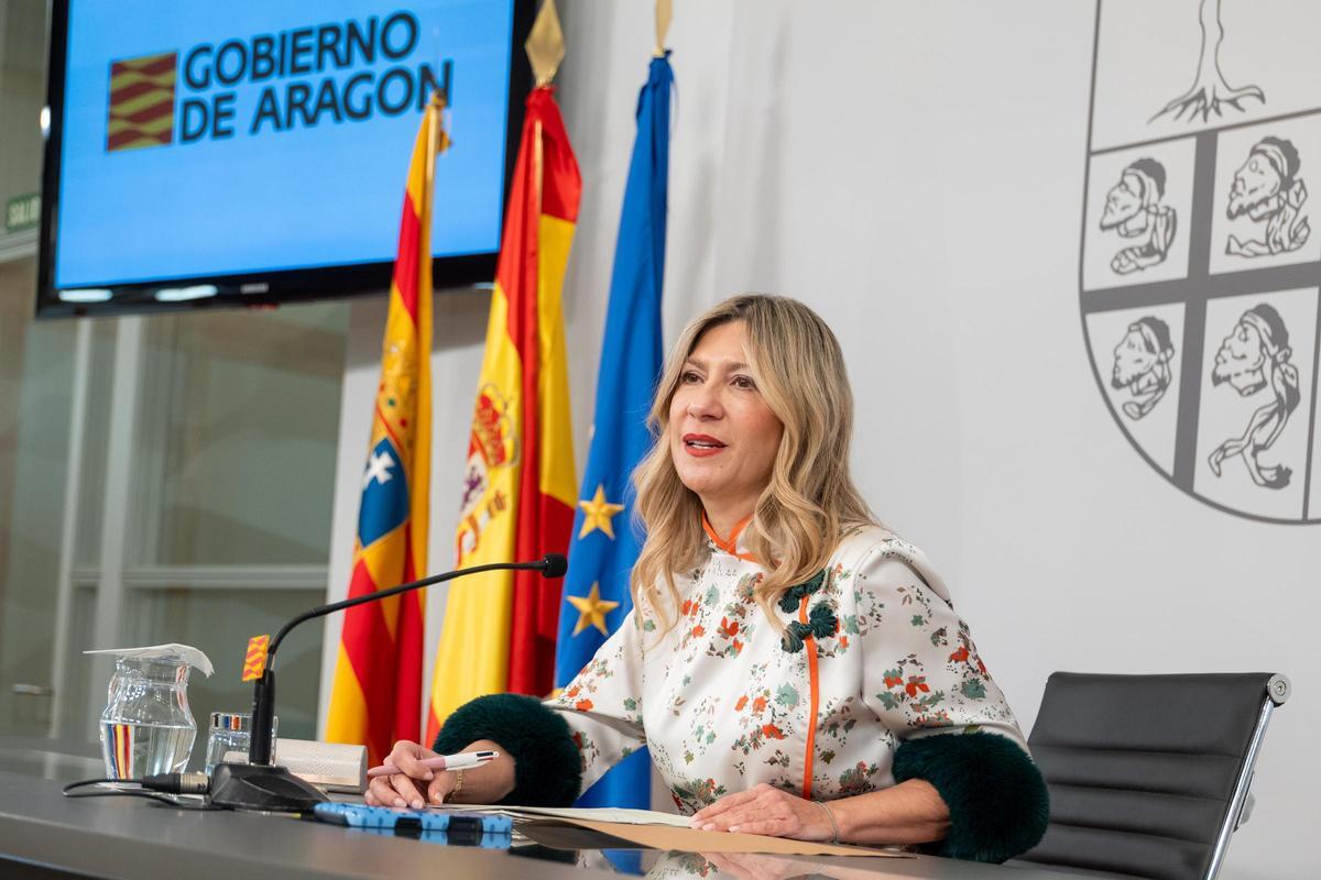 La vicepresidenta en funciones del Gobierno de Aragón, Mar Vaquero, este miércoles en rueda de prensa.