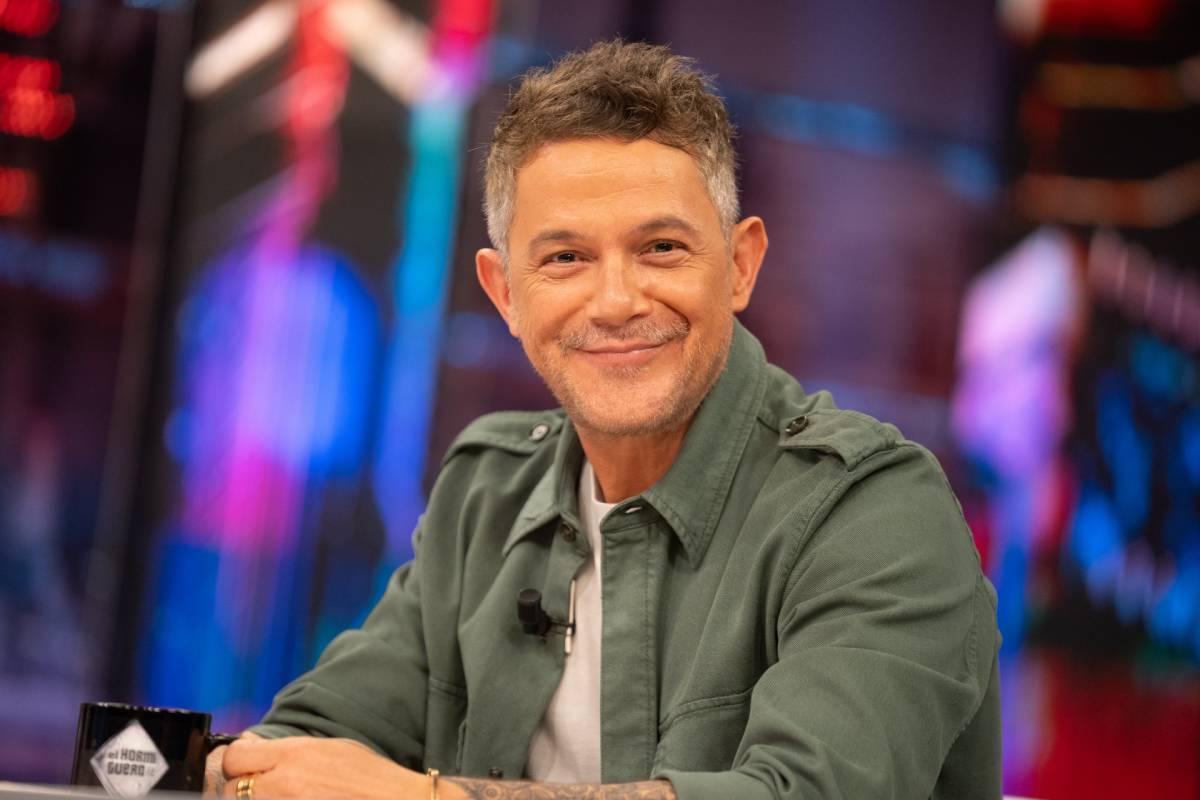 Alejandro Sanz se reunirá esta semana con su equipo jurídico para poner en marcha medidas legales contra Ivet Playà