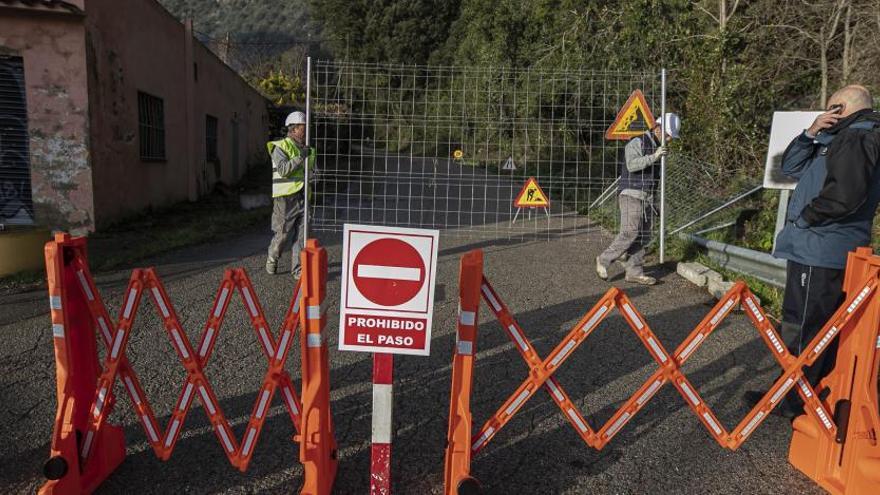 Imatge d&#039;arxiu de la carretera del Pasteral a Susqueda, tallada pel temporal