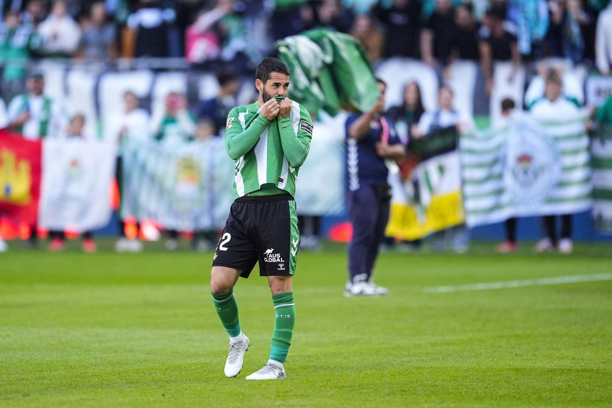 Isco Alarcón en el Betis-Girona tras anunciarse su última renovación con el equipo verdiblanco