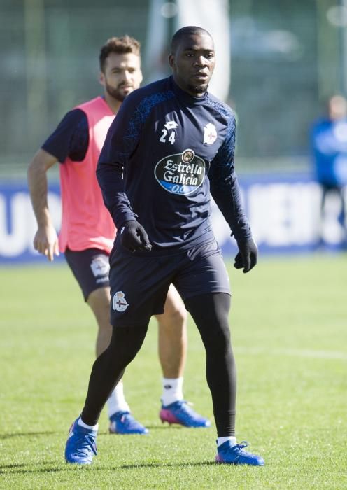 Entrenamiento del Deportivo 9 de marzo