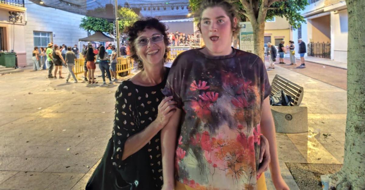 Trini y Gala, en las pasadas fiestas de Piles