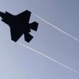 Aviones de combate israelíes F35 después de que Irán lanzara drones contra Israel