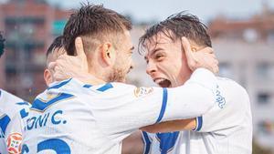 La celebración del tanto de Toni Caravaca