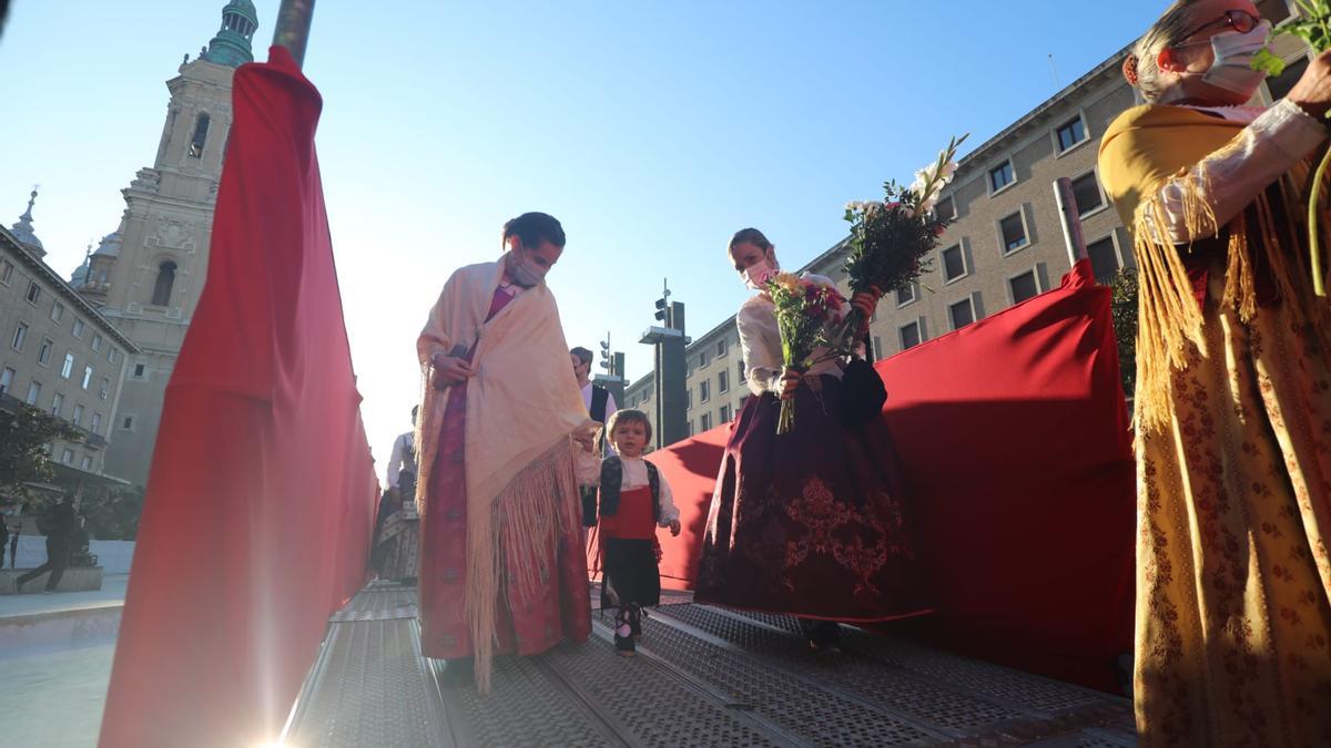 FOTOGALERÍA | La Ofrenda de Flores de estas fiestas del Pilar 2021