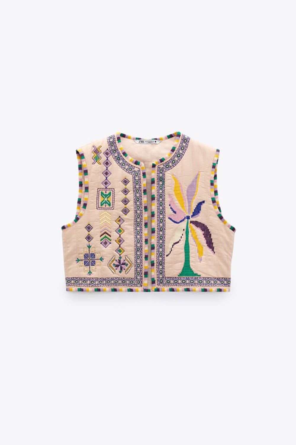 Chaleco bordado de Zara (precio: 39,95 euros)