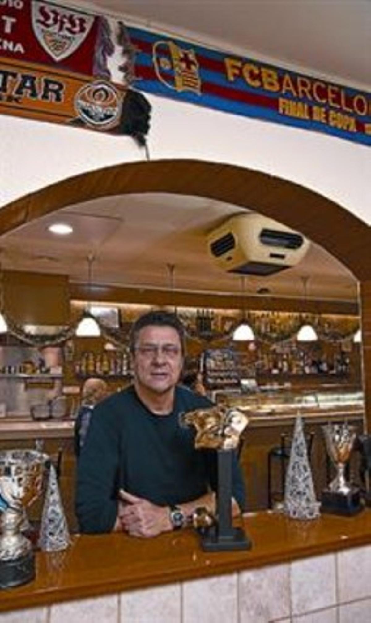«El meu bar és el confessionari de la Teixonera»_MEDIA_1 «El meu bar és el confessionari de la Teixonera»_MEDIA_1