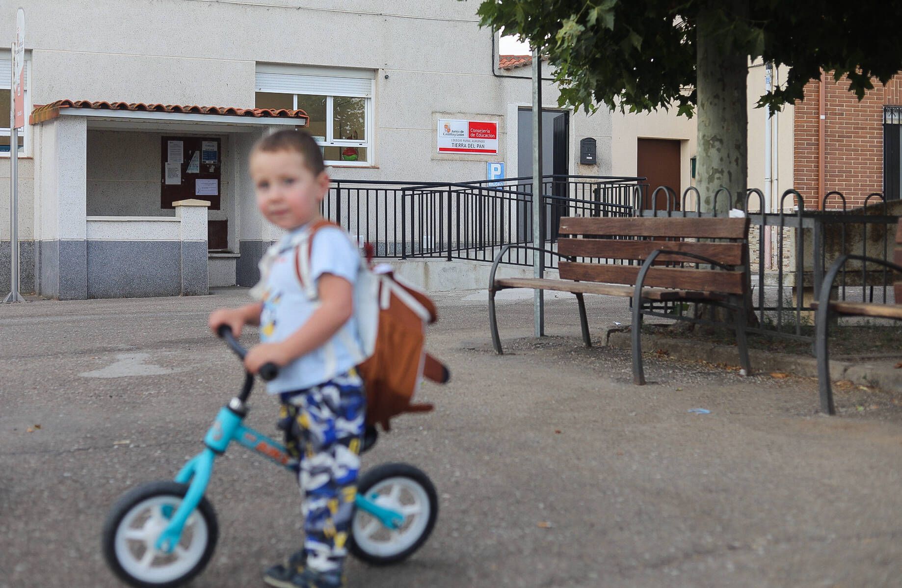 El aula de Cubillos reabre sus puertas tras 17 años