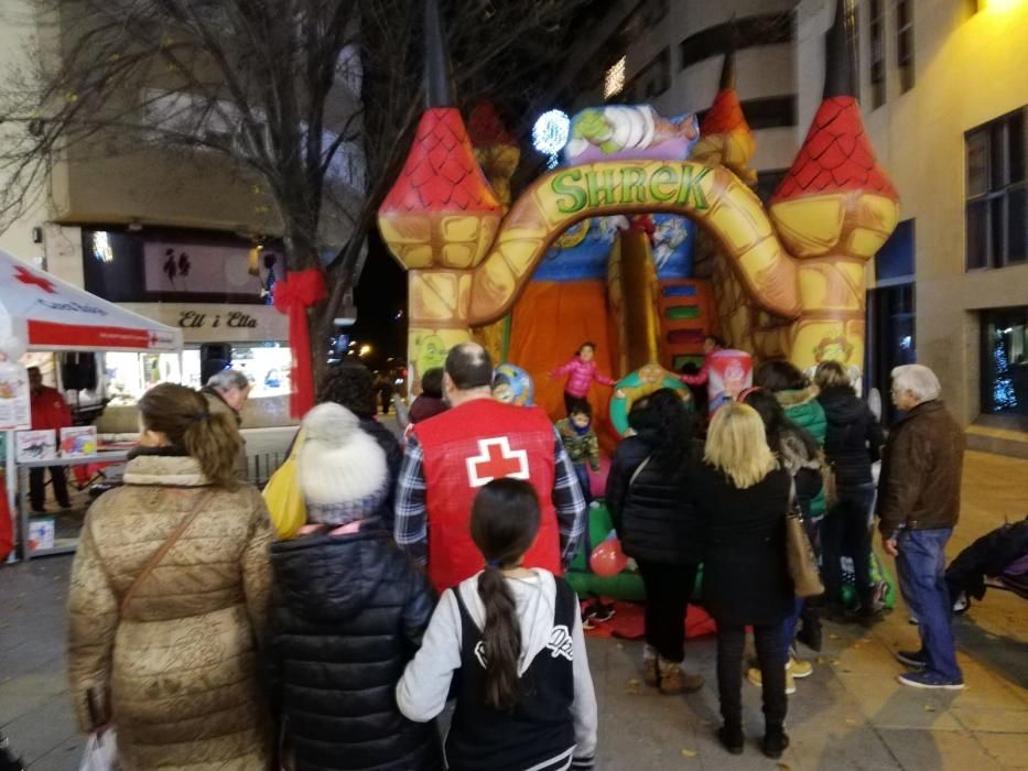 Festa de la Llufa i botiga de Creu Roja Manresa