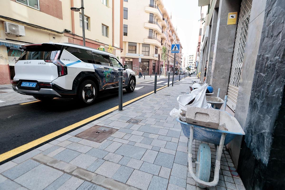 Apertura al tráfico de la calle de La Rosa, Santa Cruz de Tenerife