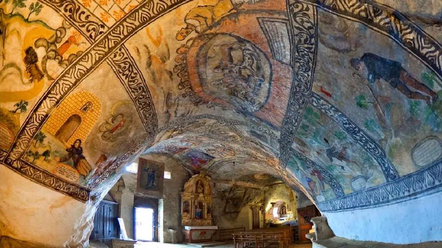 La joya desconocida y escondida en la roca de Castilla y León que debes visitar
