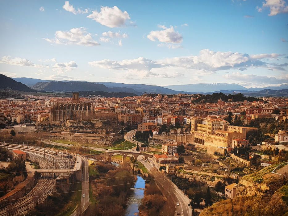 Manresa. Vista panoràmica de Manresa des de la Balconada, des d’on podem apreciar els edificis més emblemàtics