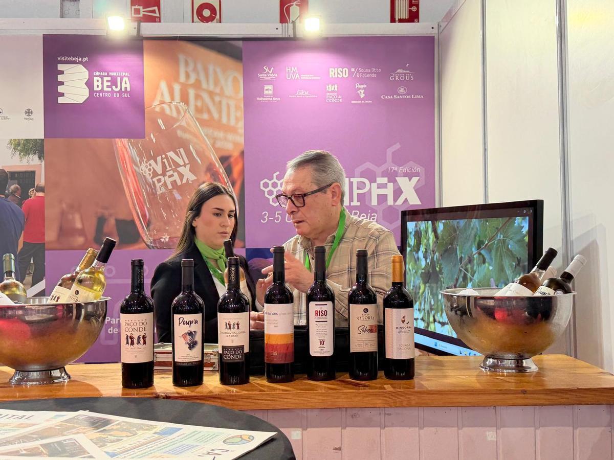 Un stand de Portugal, de la localidad de Beja.