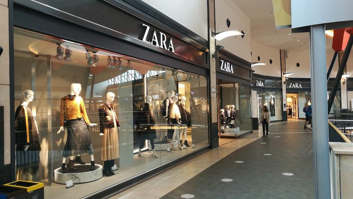 Façana de la botiga del Zara de l'Espai Gironès