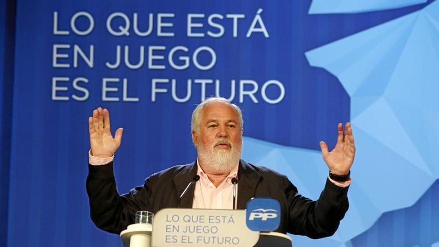 &quot;¿Quién quería hacer hijo predilecto a Arias Cañete?&quot;