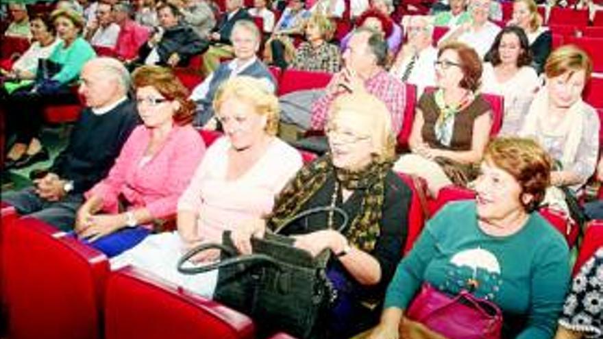 La Cátedra Intergeneracional inicia curso con nuevo director