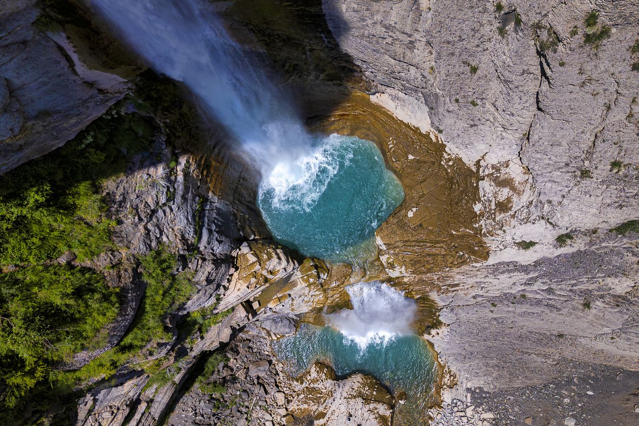 Vista aérea de la cascada de Sorrosal
