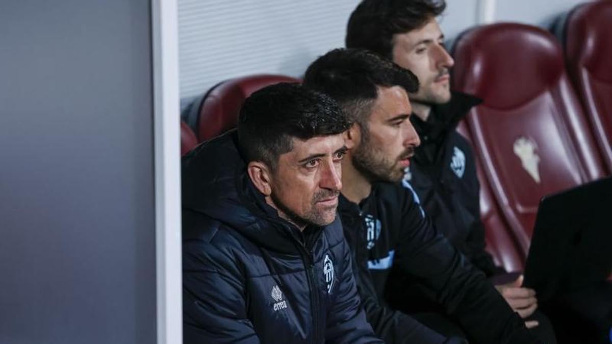 Vídeo: La afición del Castelón entona el 'Pam Pam Orellut' en el Carlos Belmonte