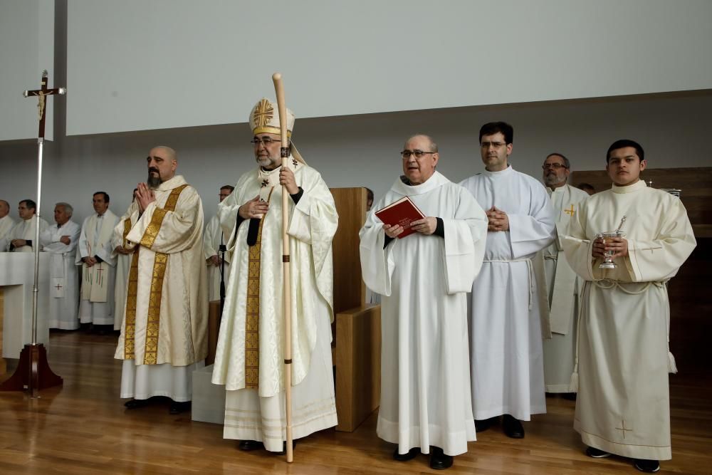Inauguración de la nueva parroquia de Santa Olaya