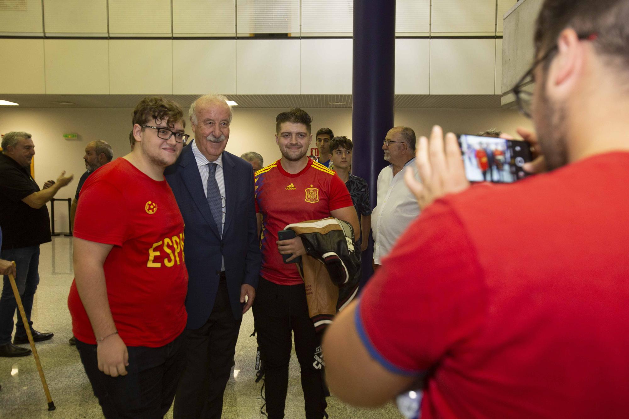 Vicente del Bosque participa en una jornada conmemorativa del Centenario del Hércules