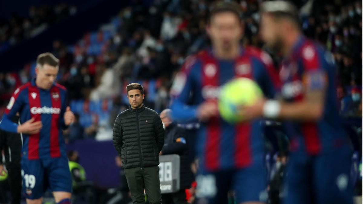 Alessio Lisci, en su estreno en el banquillo del Levante UD.