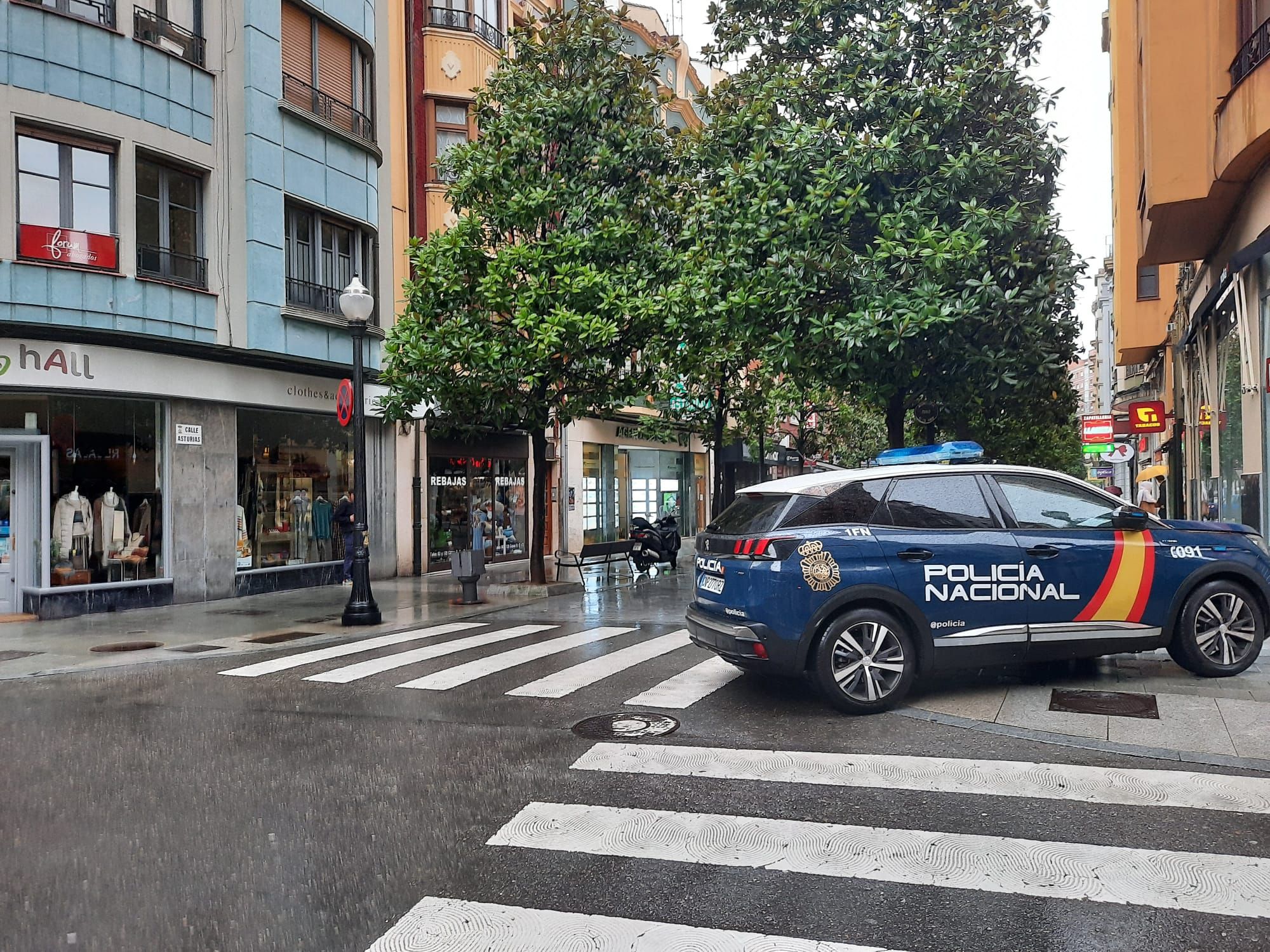 Sofocan un incendio en la sauna de un gimnasio en Gijón