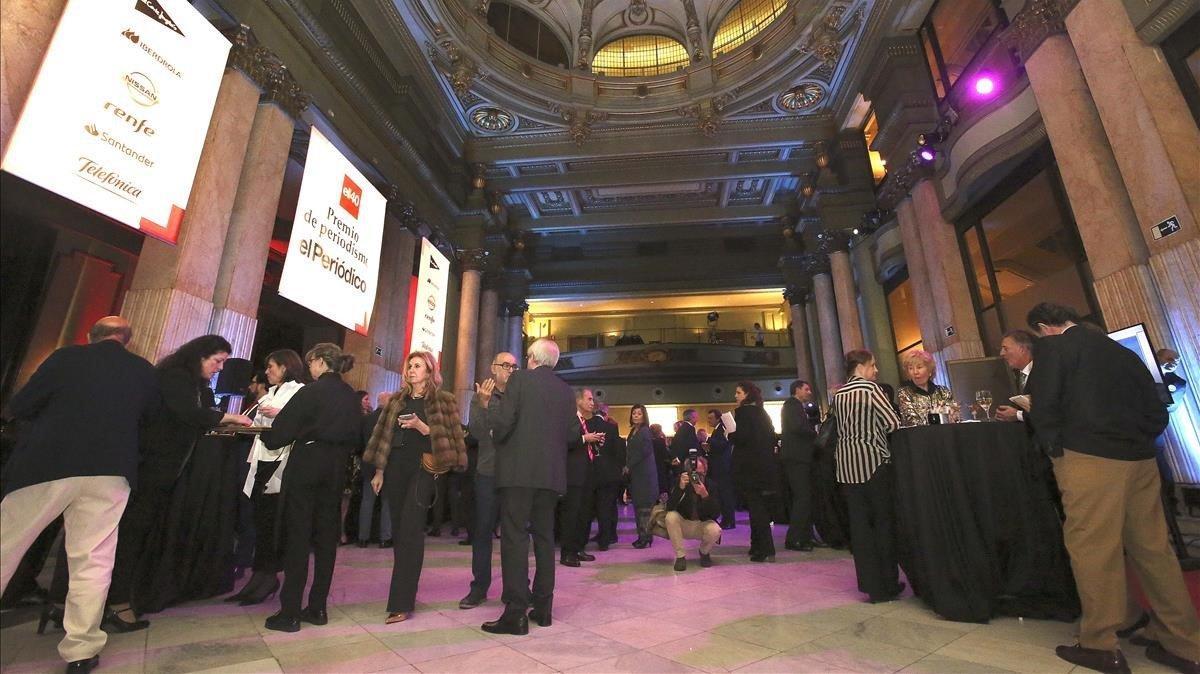 Ambiente de la celebración del Premio de Periodismo EL PERIÓDICO.