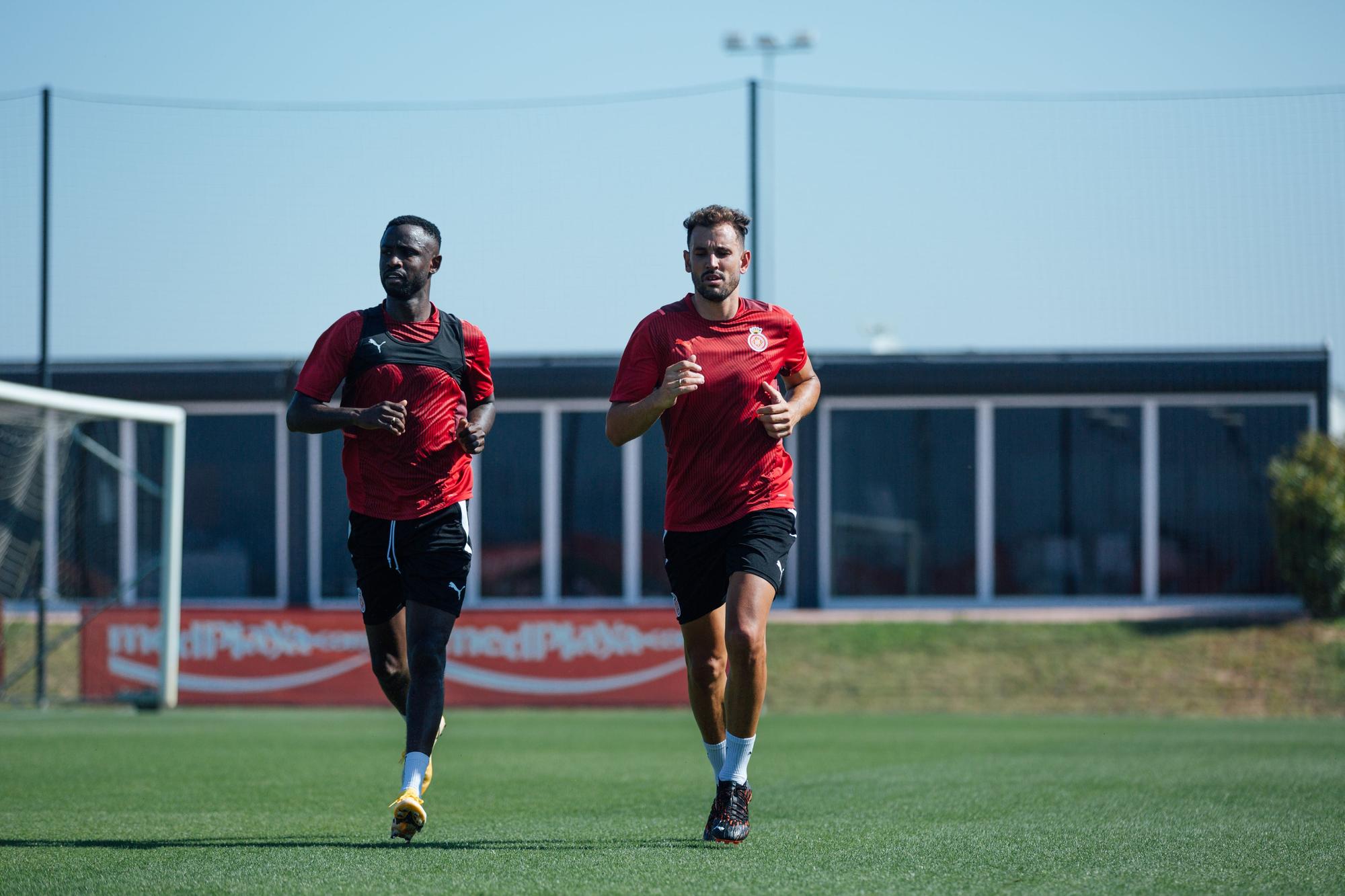 Stuani ja s'entrena