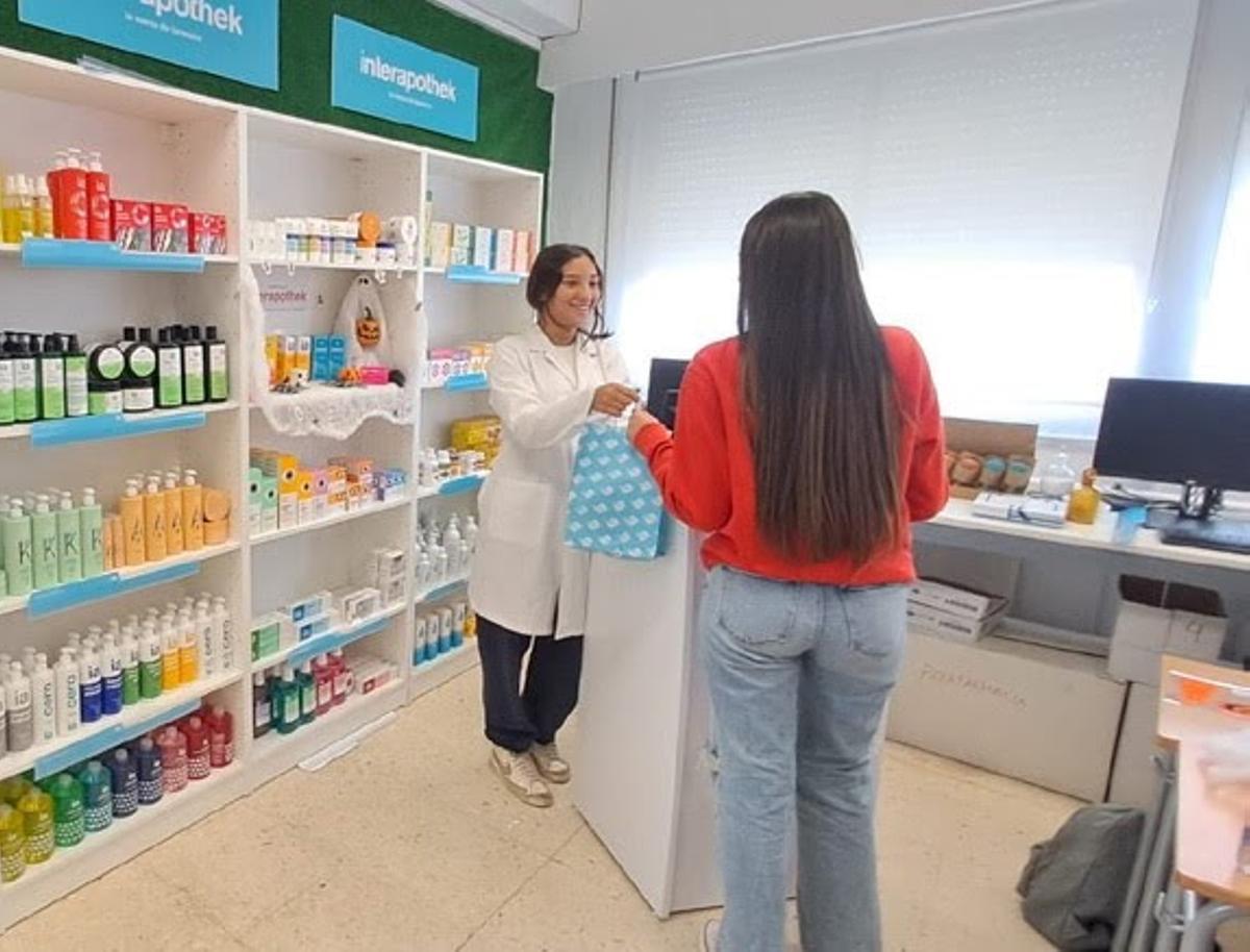 Aula de simulación de farmacia HEFAME
