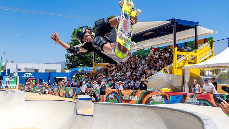 Los skaters Egoitz Bijueska y Grusha Reyna ganan en La Nucía  las “Iberdrola Series 2025”