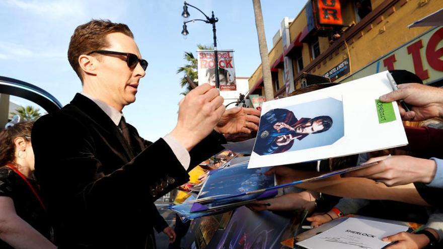 Cumberbatch llega al estreno en Los Ángeles