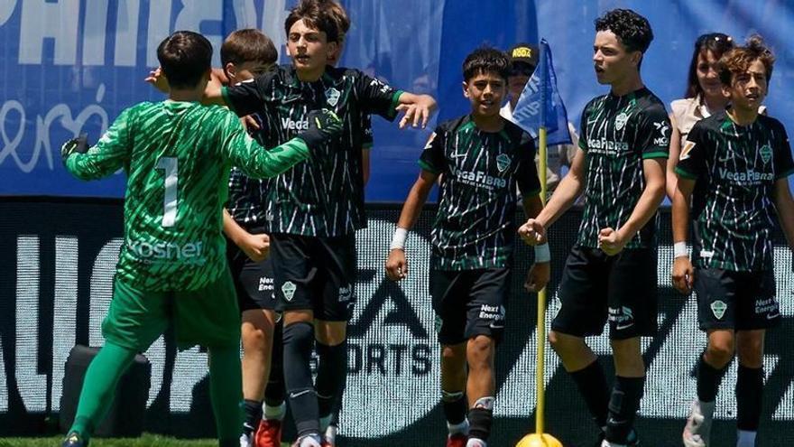 Ni Barça ni Madrid: ¡el Elche, campeón del torneo LaLiga Fut