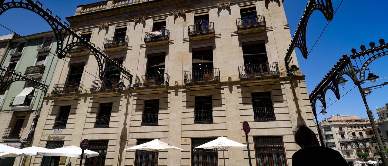 Exterior del Ayuntamiento de Alcoy.