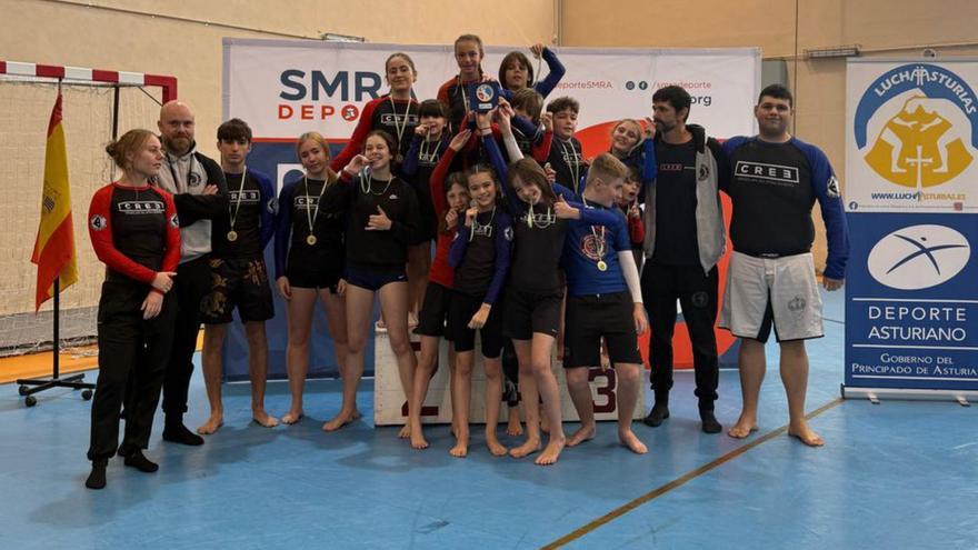 El equipo BJJ Vetusta del Cree Center de Oviedo.  |