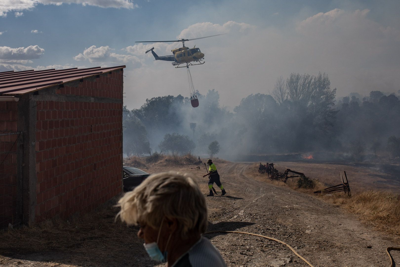 El incendio en Lober de Aliste, en diez imágenes