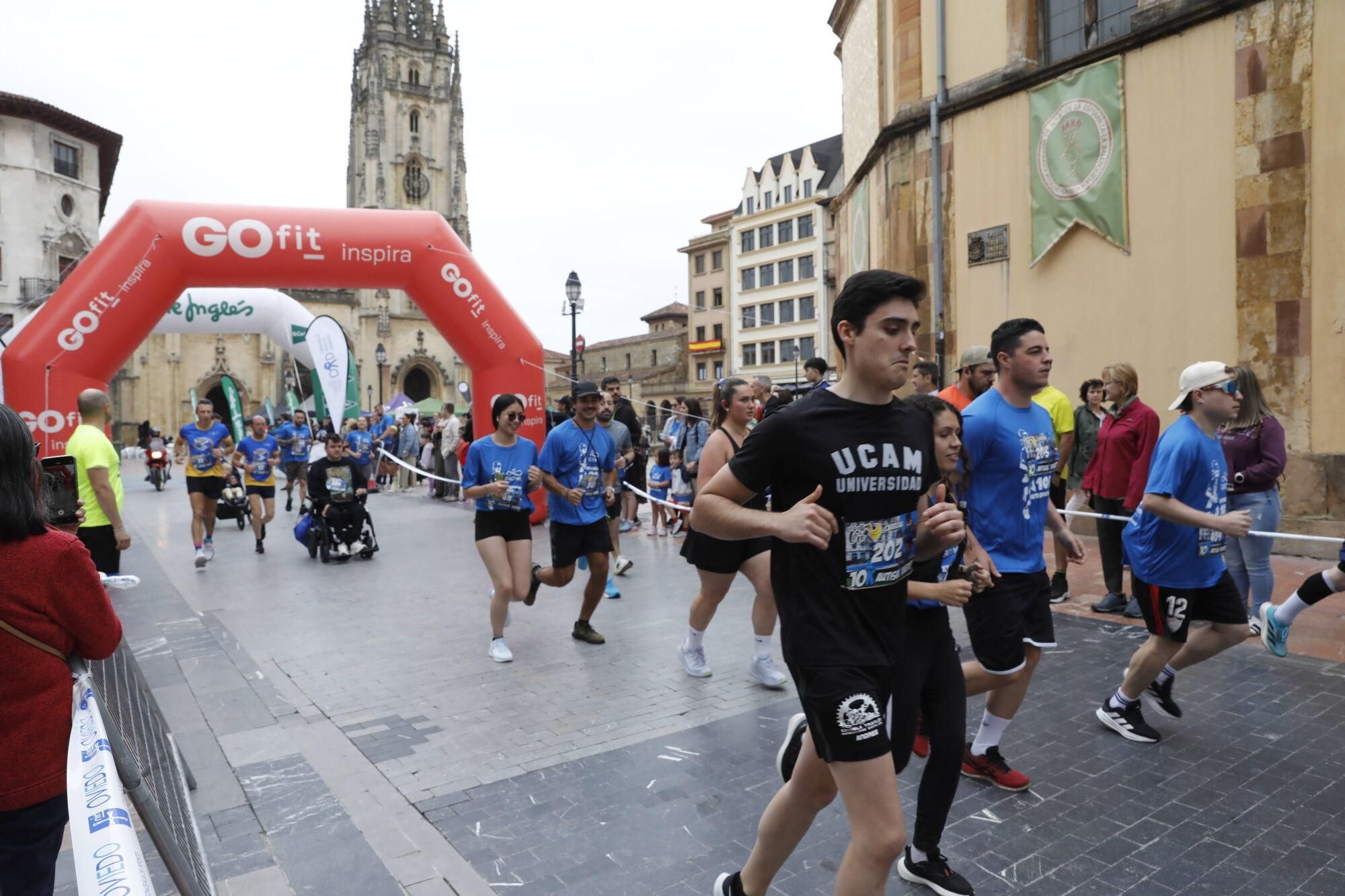 EN IMÁGENES: Carrera "10 KM AutismOviedo"