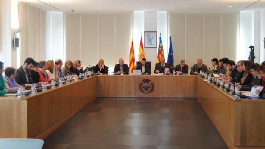 Pleno del Ayuntamiento de Vila-real celebrado ayer.