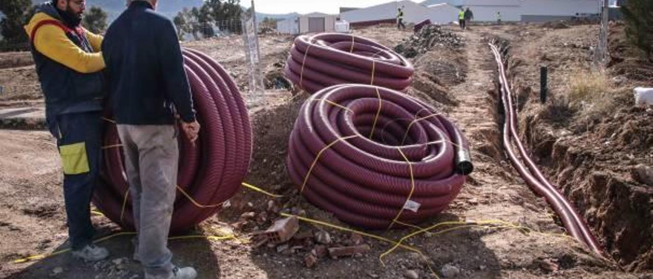 Las obras de la zona verde del polígono Cotes Baixes se quedarán previsiblemente fuera de las ayudas.