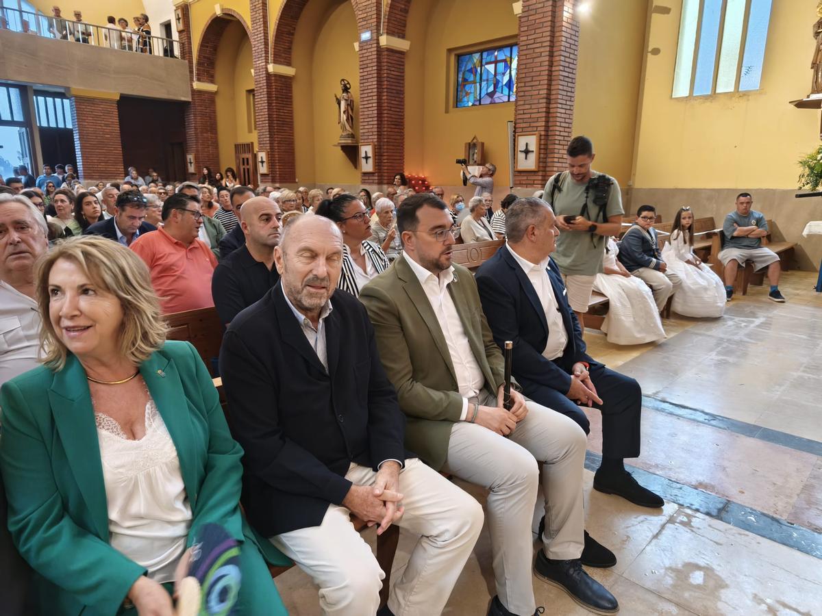 Así fue la multitudinaria procesión del Carmen en San Esteban, en Muros de Nalón