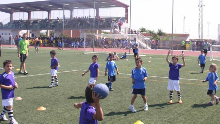 Onda premia a los 400 escolares participantes en los Juegos Multideporte