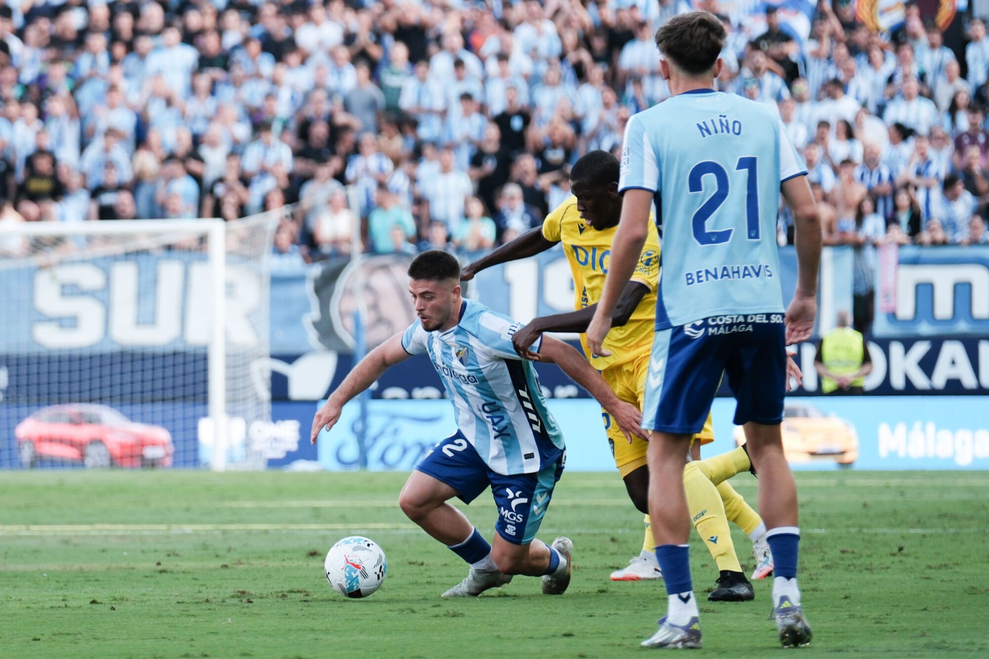 Imágenes del Málaga - Cadiz de LaLiga Hypermotion en La Rosaleda