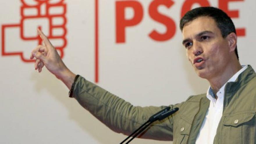 Pedro Sánchez acusa al Gobierno de “manipular” el CIS