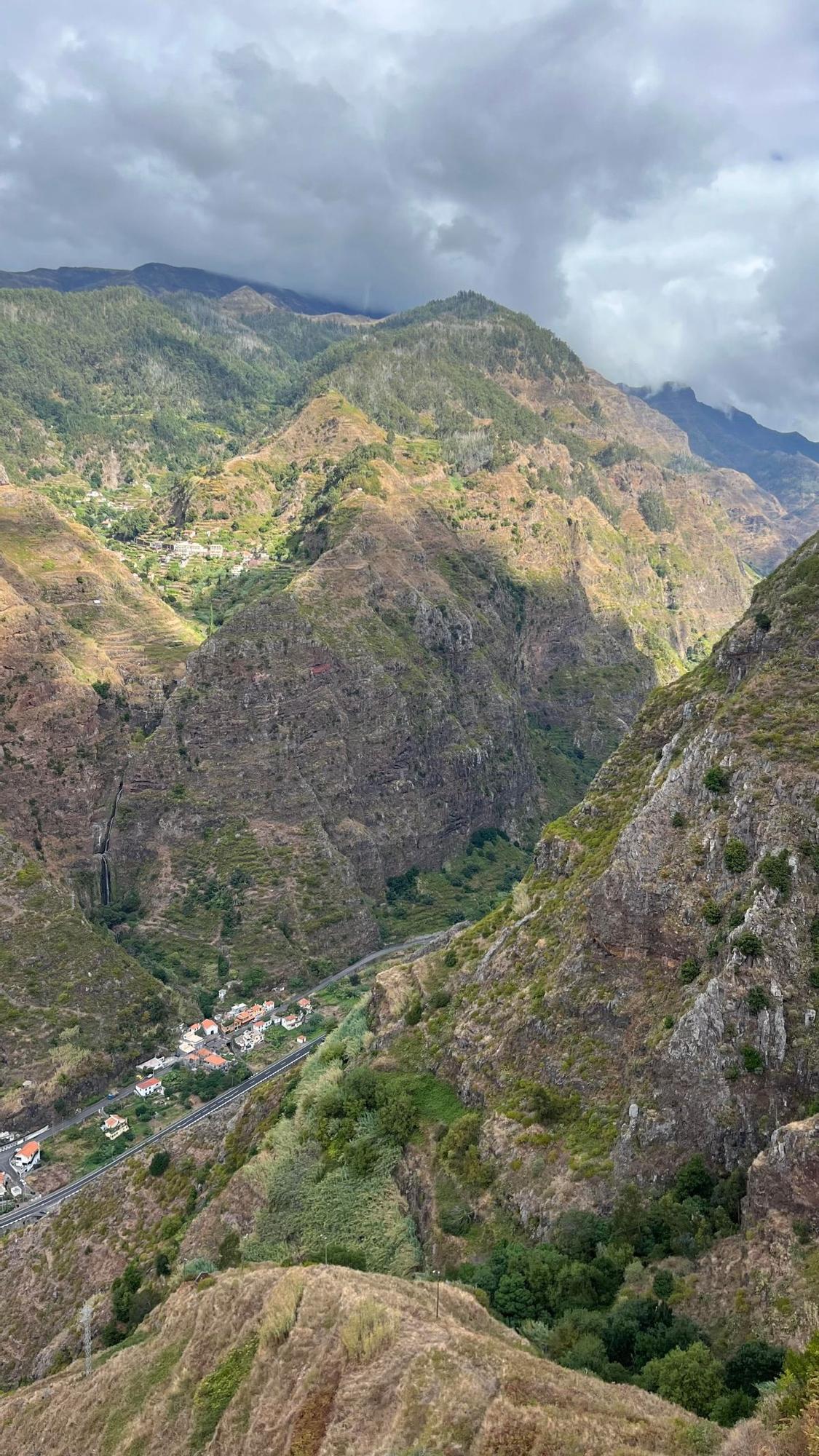 Paisajes sobrecogedores desde la Levada do Norte.