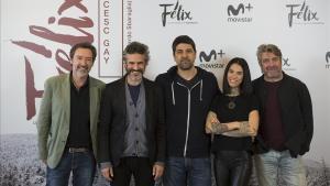 De izquierda a derecha, Ginés García Millan, Leonardo Sbaraglia, Cesc Gay, Mi Hoa Lee y Pere Arquillué, en la presentación de ’Félix’.