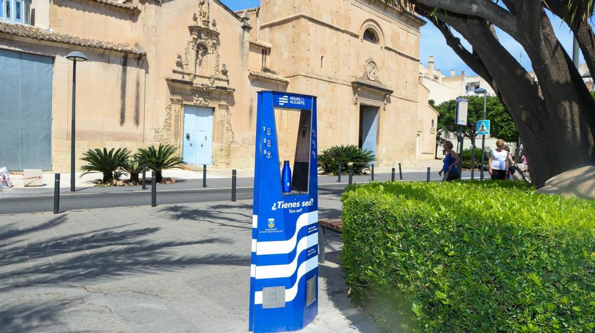 Fuente de agua refrigerada en Sant Joan