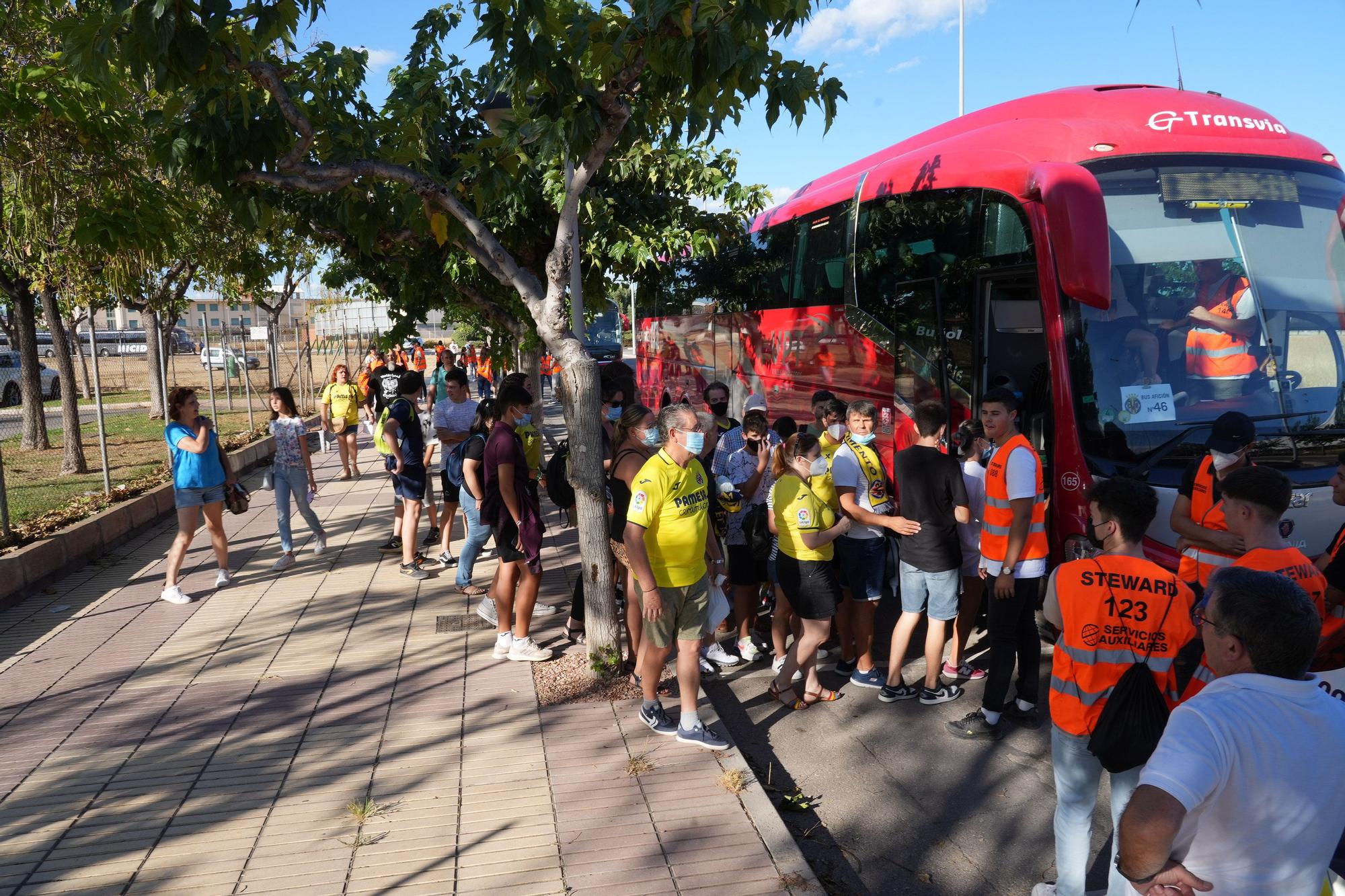 La 'marea grogueta' a por todas en Valencia