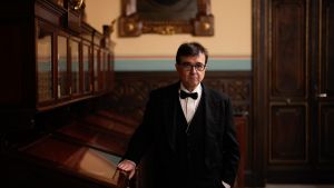 El escritor extremeño Javier Cercas ha ingreado este domingo en la Real Academia Española.