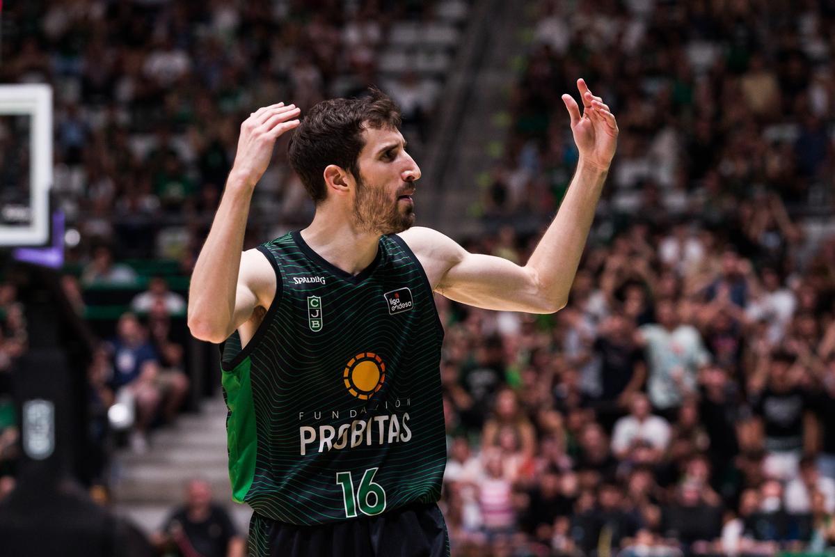 Guillem Vives renova amb el Joventut fins al 2026