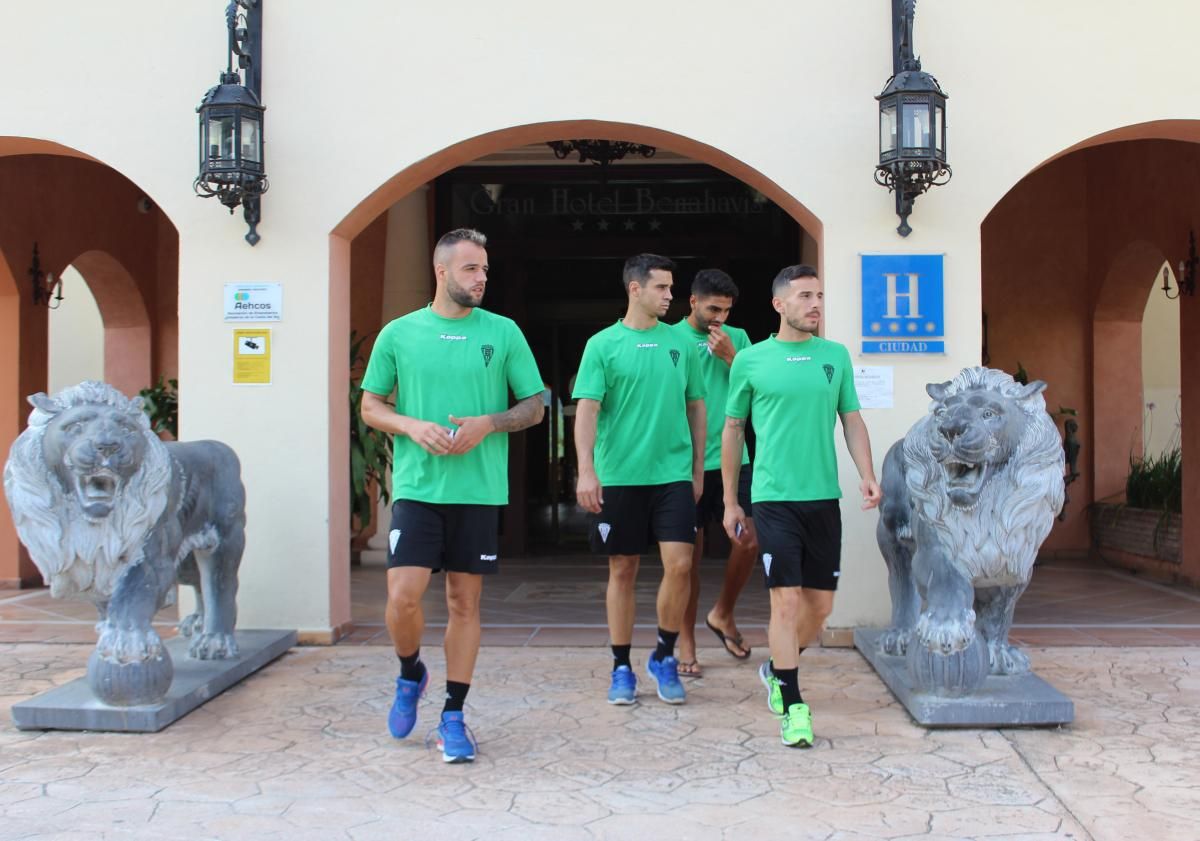 FOTOGALERÍA / Imágenes del primer entrenamiento del Córdoba en Benahavís