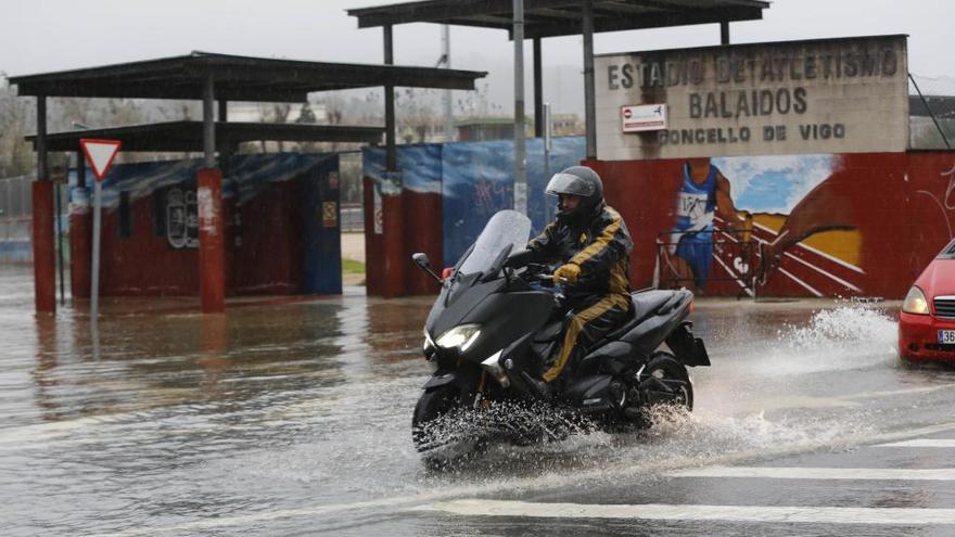 La zona de Balaidos, inundada por las lluvias. // R. Grobas